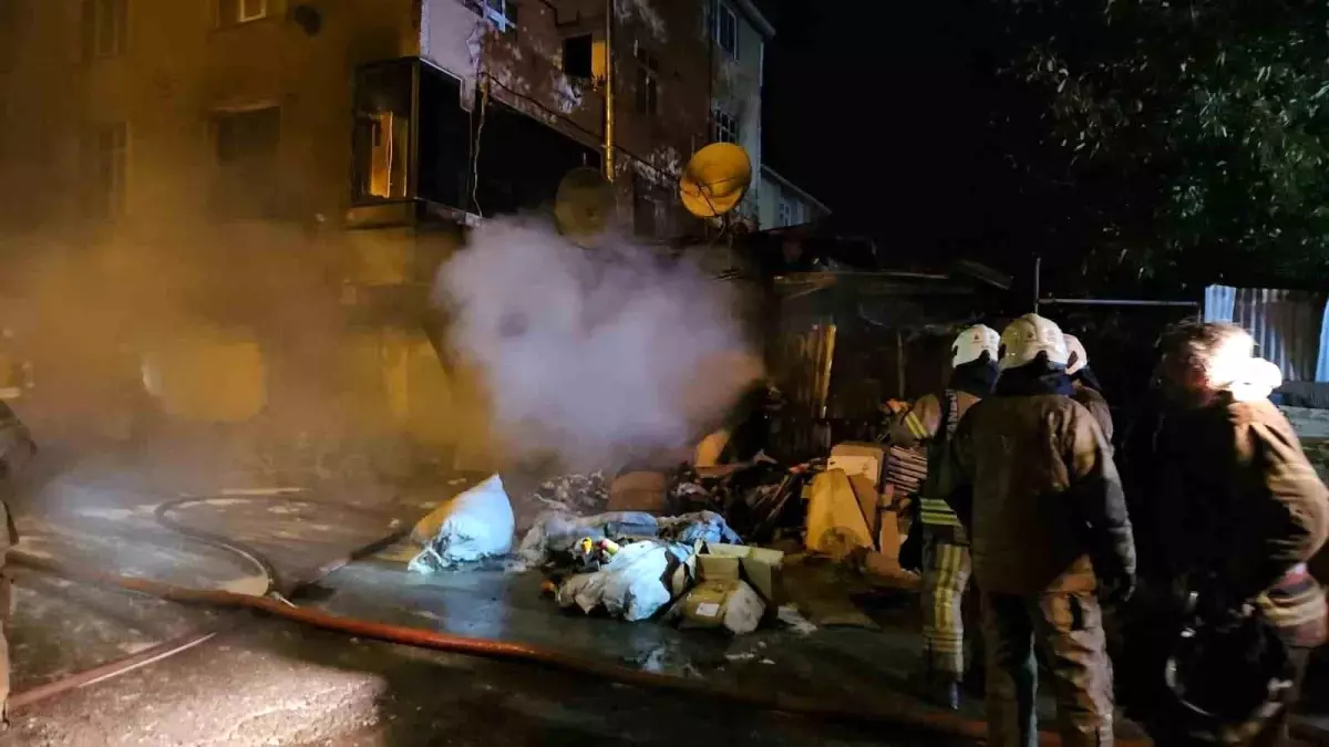 Avcılar’da Çorap Atölyesi Yangını